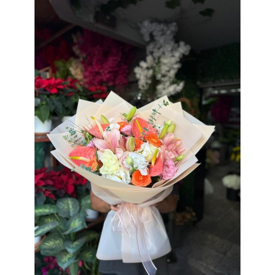 Pastel Renklerde Premium Karışık Buket Pastel Renklerde Premium Karışık Buket