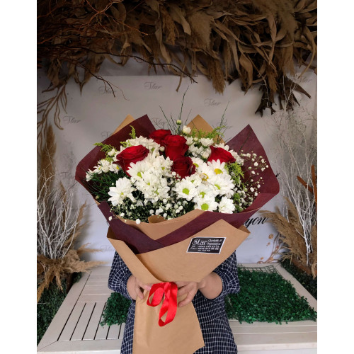 Kırmızı Gül ve Papatya Buketi