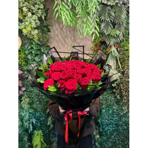 41 Kırmızı Gül Buketi