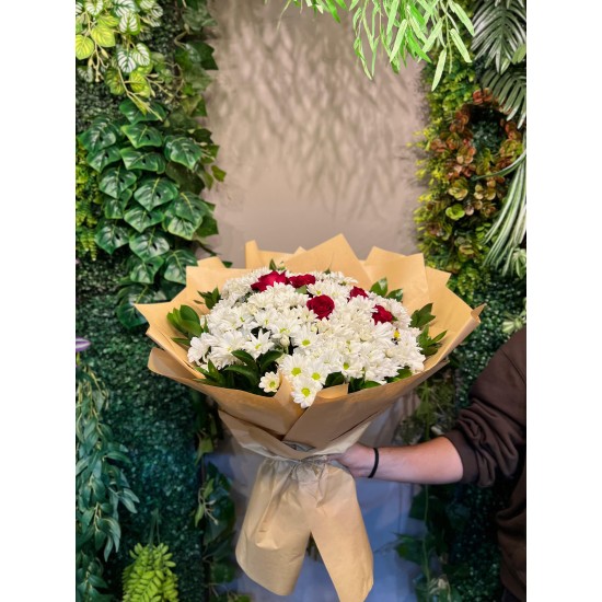 Kırmızı Gül ve Papatya Buketi